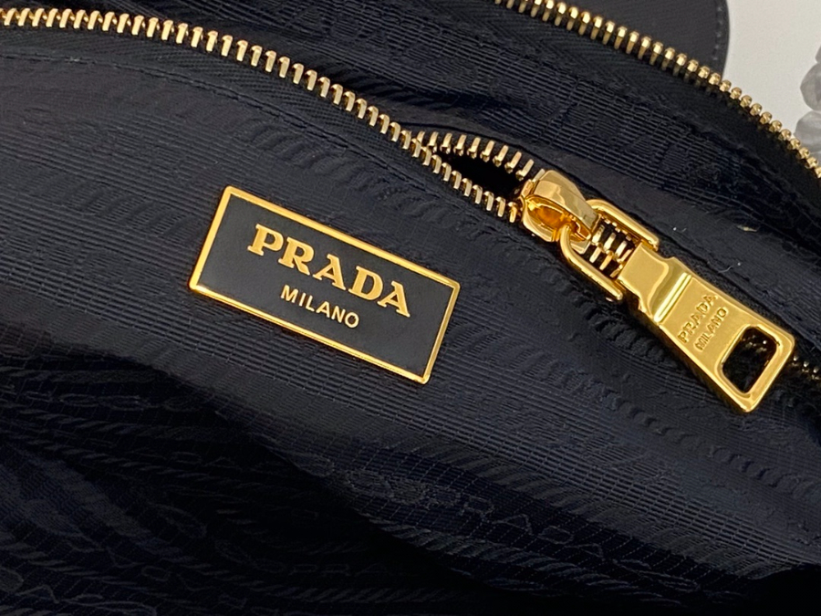 프라다 포코노투웨이백6.jpg