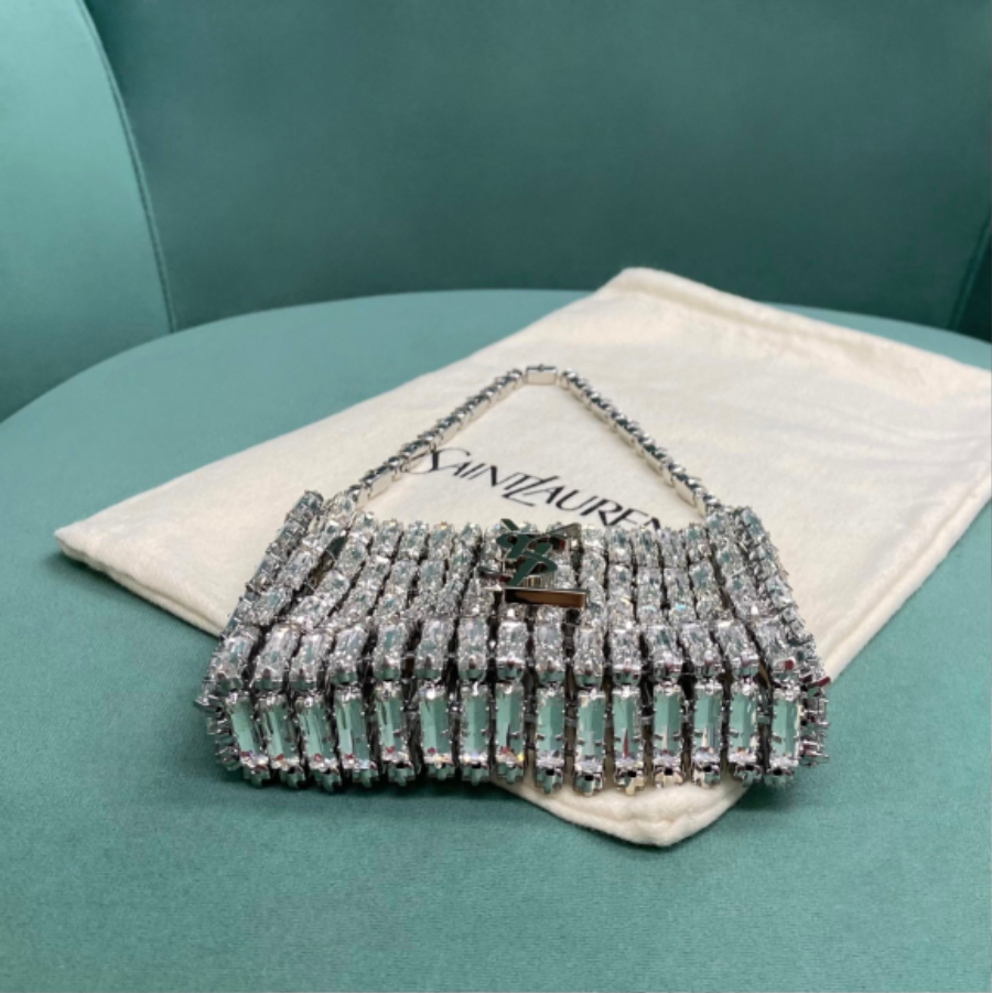 생로랑 크리스털 소재 마이크로 EVENING 백 788380 11.58.52.5cm 은색5.jpg