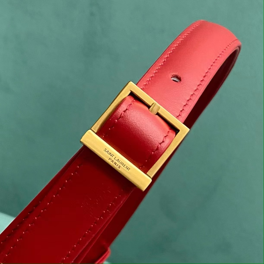 생로랑 페이턴트 가죽 소재의 LE 5 A 7 호보백 657228 24.5615cm 레드7.jpg