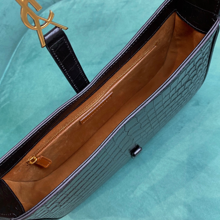 생로랑 페이턴트 가죽 소재의 LE 5 A 7 호보백 금장 악어무늬 657228 24.5615cm 블랙5.jpg