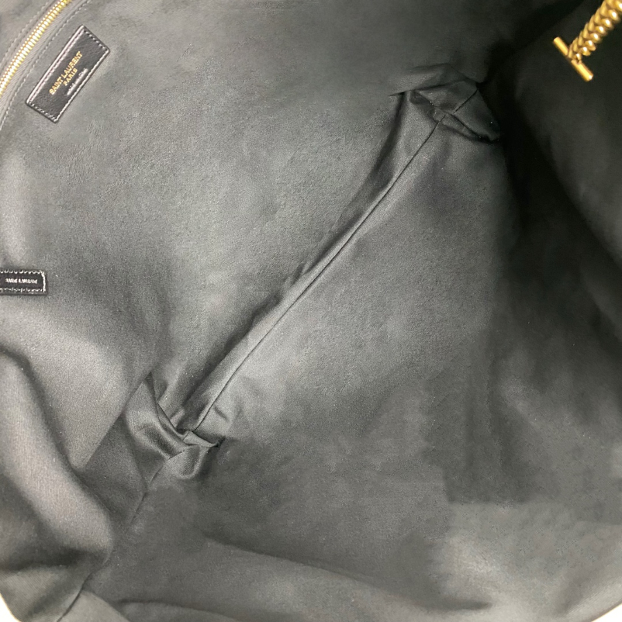 생로랑퀼트 처리된 램스킨 소재의 ICARE 맥시 쇼퍼백 화이트 698651 38843cm9.jpg