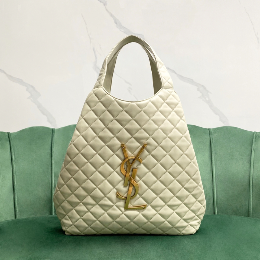 생로랑퀼트 처리된 램스킨 소재의 ICARE 맥시 쇼퍼백 화이트 698651 38843cm3.jpg