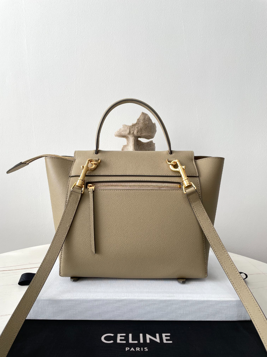 셀린느 그레인드 카프스킨 마이크로 벨트백 베이지 242013cm 18915304.jpg