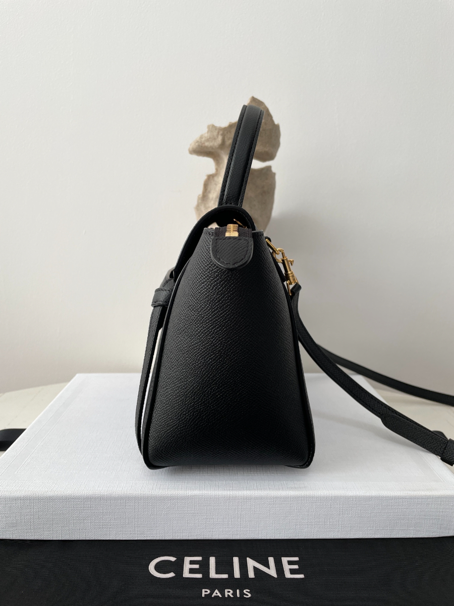 셀린느 그레인드 카프스킨 마이크로 벨트백 블랙 202010cm 18900304.jpg