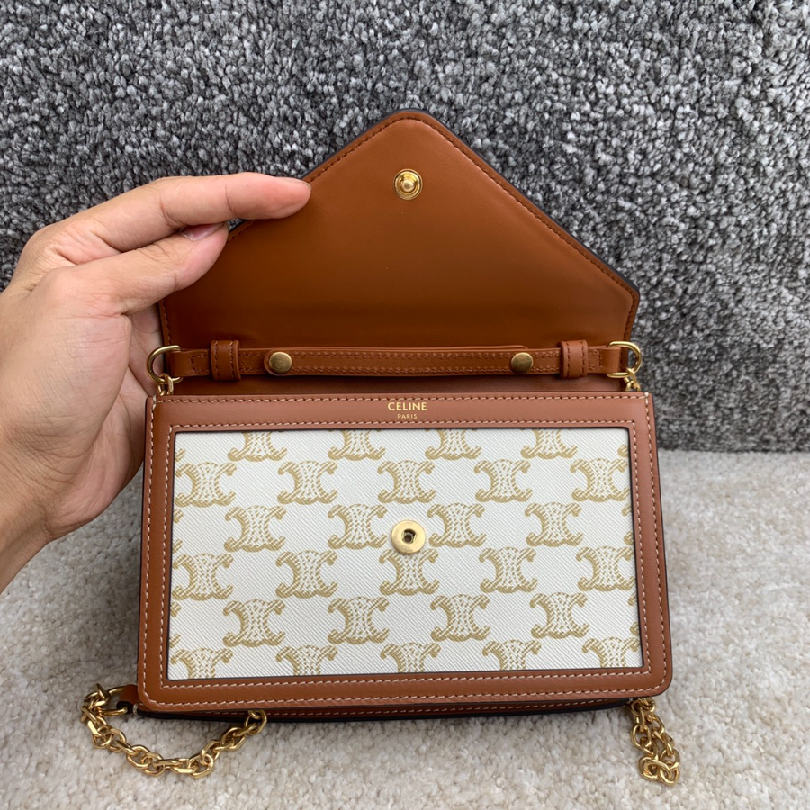 셀린느 메일론 트리옴페 체인 백 10H422 화이트 19.5134cm5.jpg