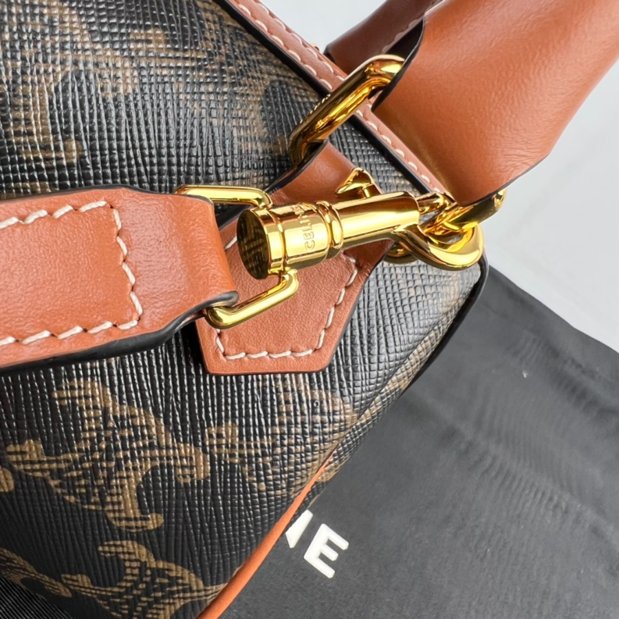 셀린느 미니 보스턴 백 195112 149.58cm09.jpg