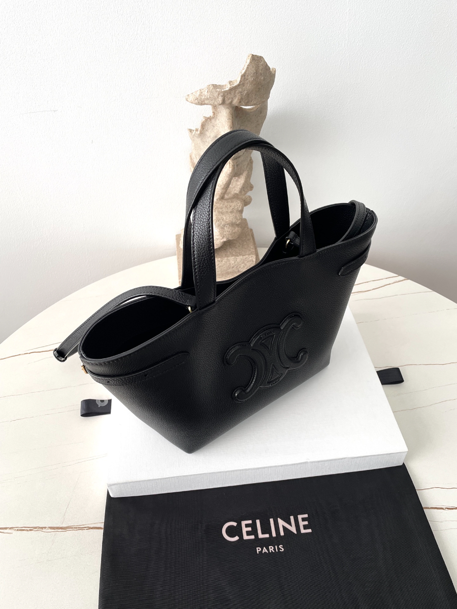 셀린느 미니 카바스 아나이스 퀴르 트리옹프 그레인드 카프스킨 블랙 20.5199cm 11861308.jpg