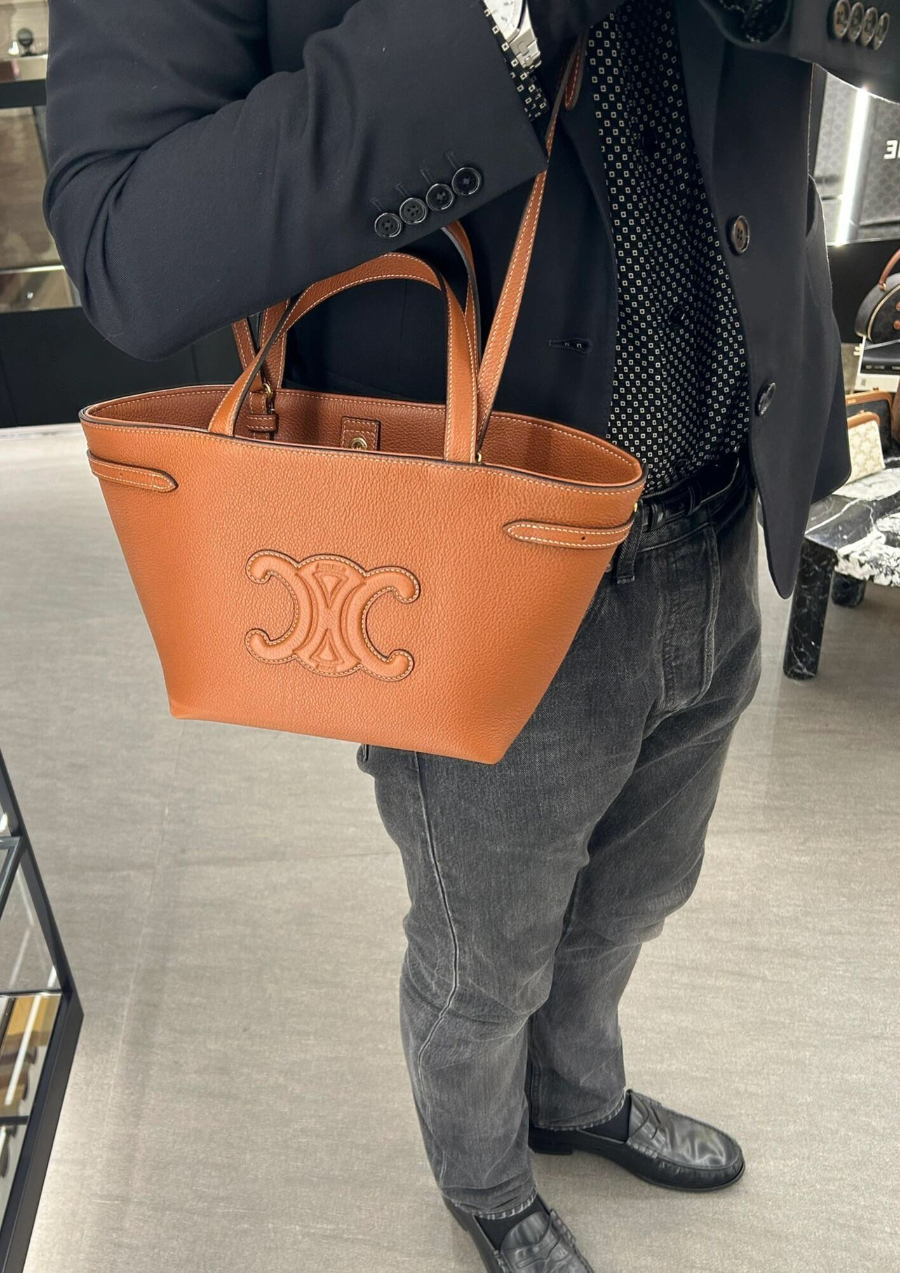 셀린느 미니 카바스 아나이스 퀴르 트리옹프 그레인드 카프스킨 탄 20.5199cm 11861301.jpg