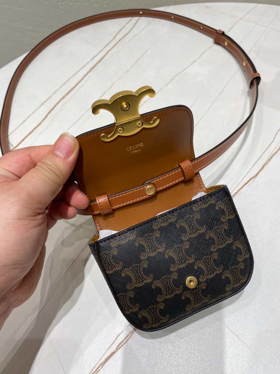 셀린느 미니 클로드 트리오페 캔버스 숄더백 1184cm 10I51208.jpg