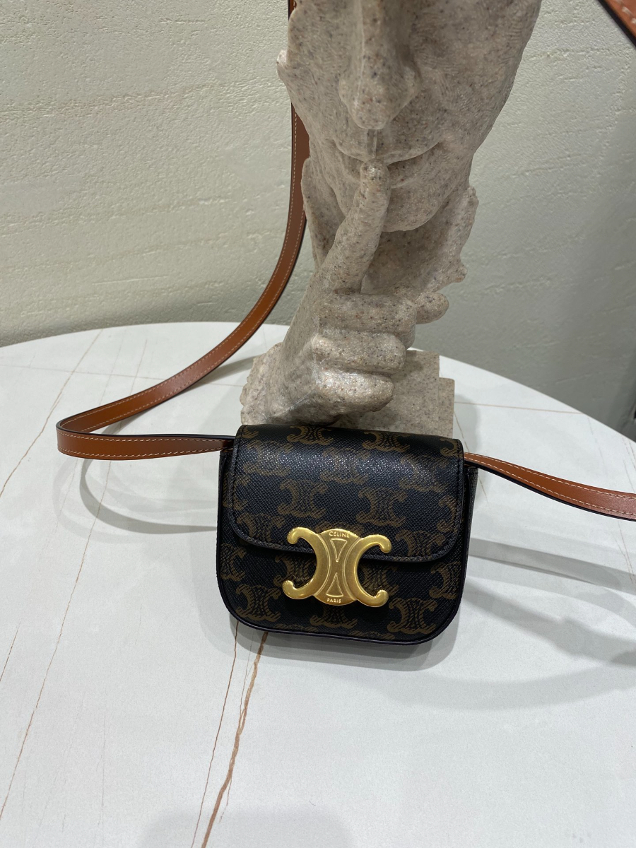 셀린느 미니 클로드 트리오페 캔버스 숄더백 1184cm 10I51202.jpg