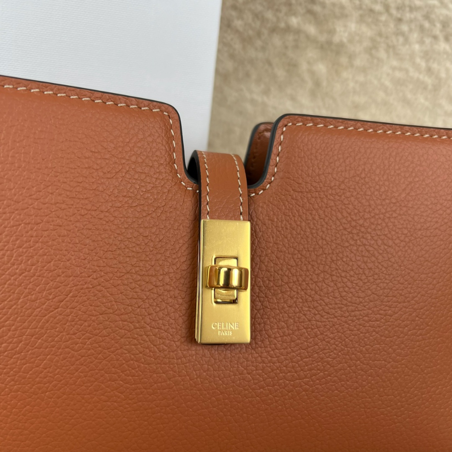 셀린느 미니백 숄더백 18123.5cm 브라운 Celine5.jpg