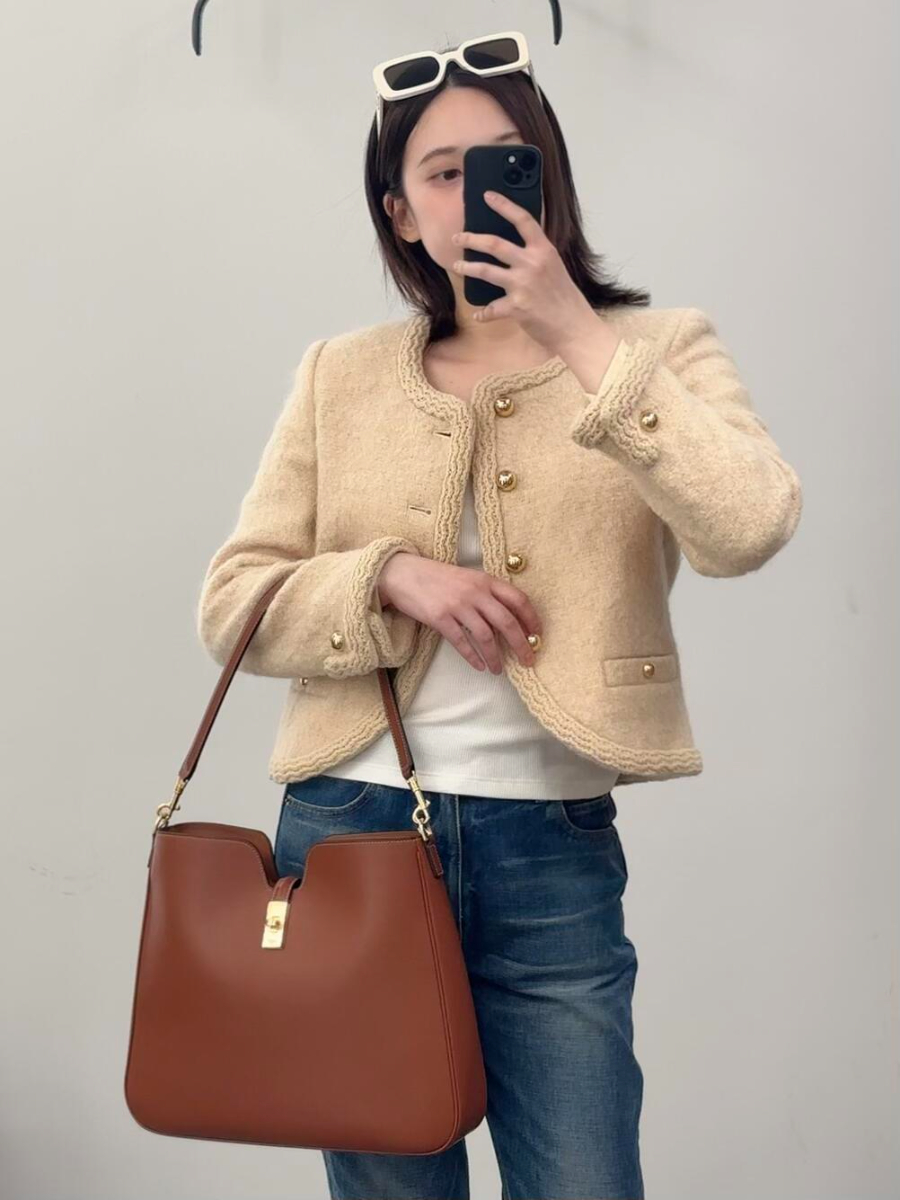 셀린느 미디엄 소프트 16 까미유 백 브라운 3629.57cm01.jpg