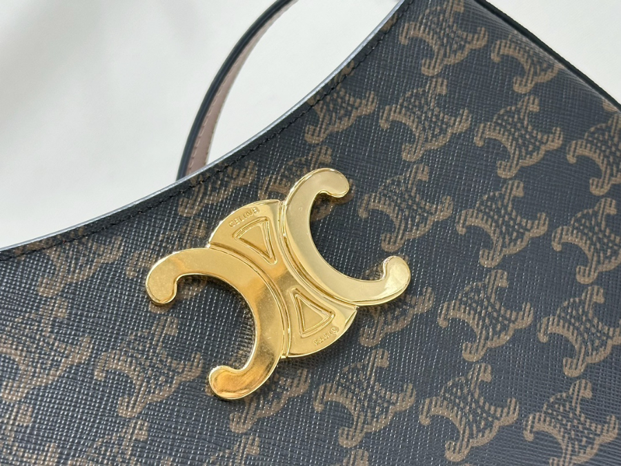 셀린느 미디엄 틸리 백 2213.54cm 올 오버 로고 11570206.jpg