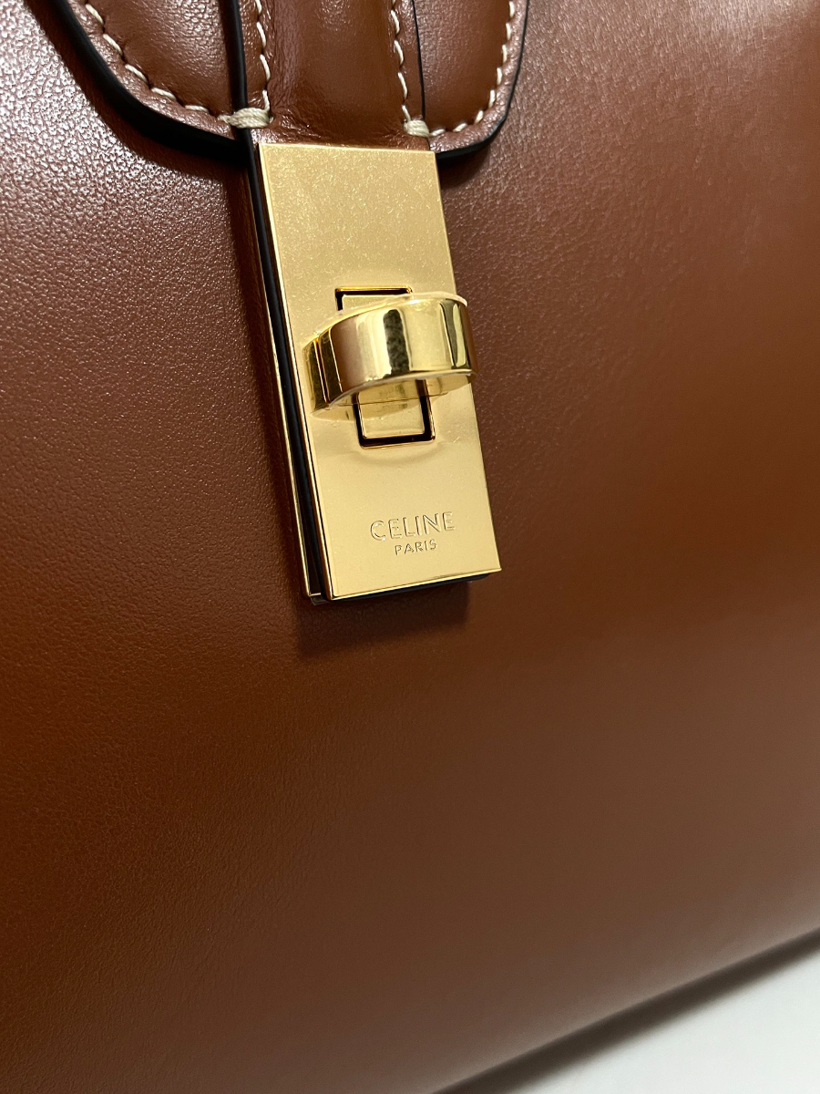 셀린느 미디움 소프트 16 백 195543 322415cm 브라운08.jpg