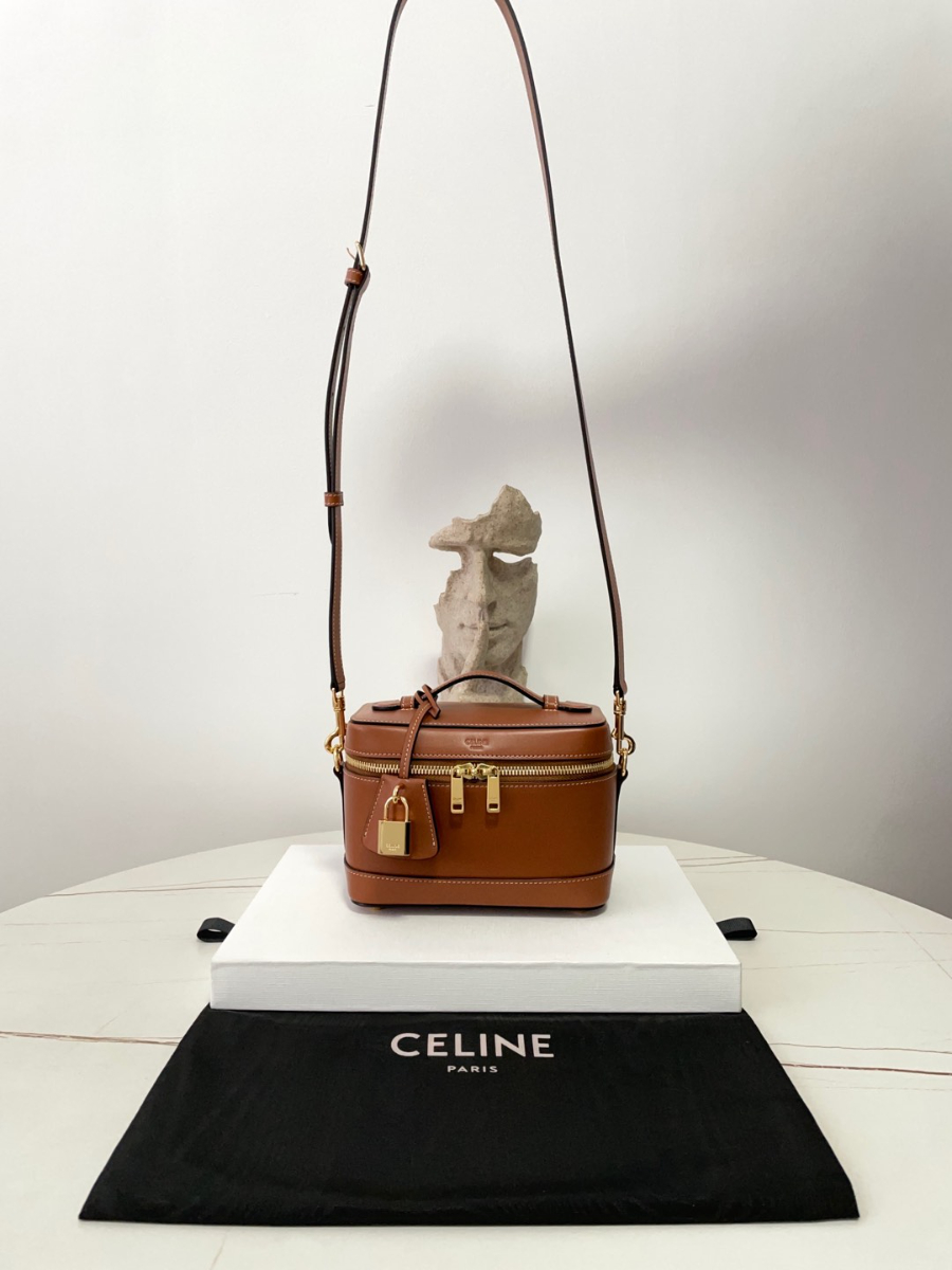 셀린느 배니티 내츄럴 카프스킨 백 브라운 181218cm 11946303.jpg