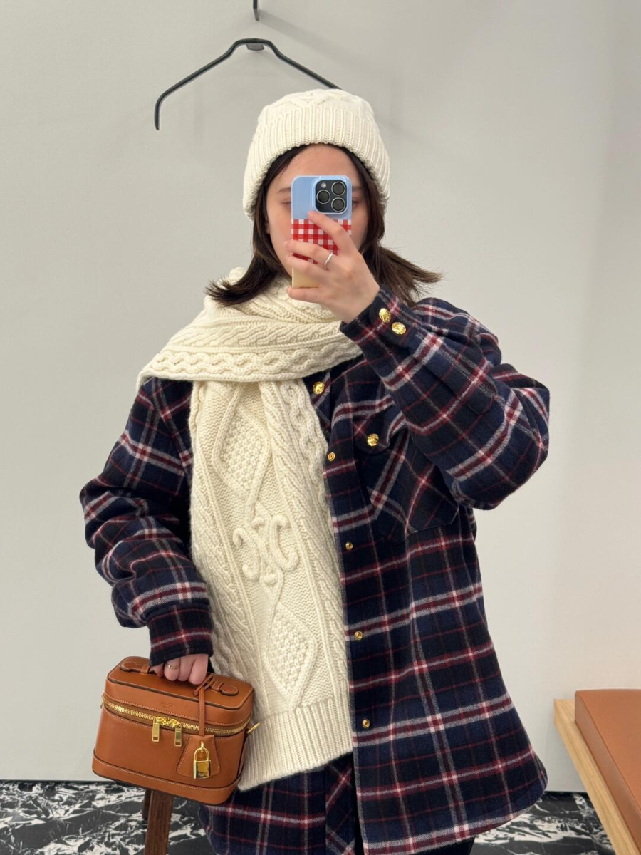 셀린느 배니티 내츄럴 카프스킨 백 브라운 181218cm 11946301.jpg