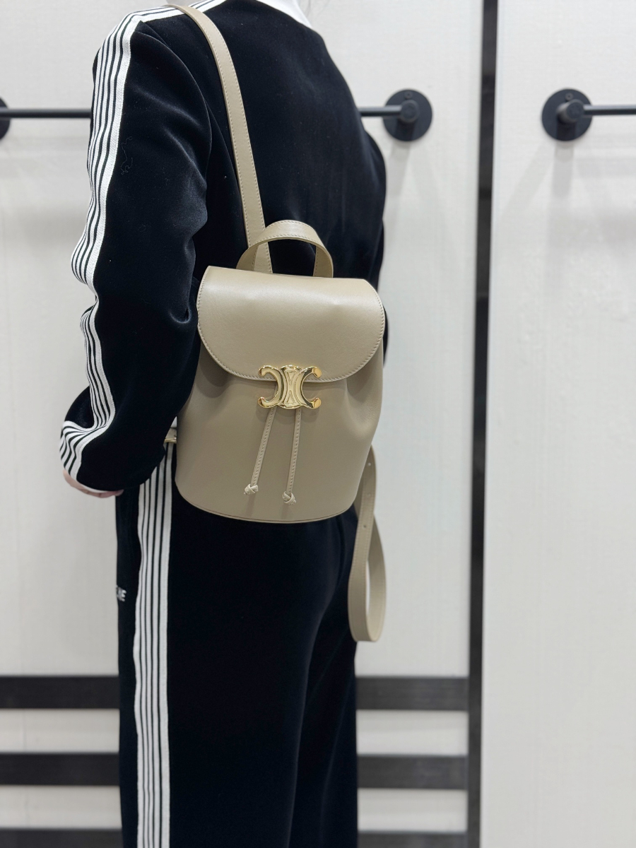 셀린느 보니 스무스 백팩 251813cm 118703 베이지01 (1).jpg