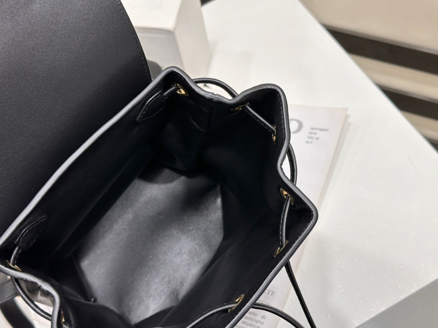 셀린느 보니 스무스 백팩 251813cm 118703 블랙07.jpg