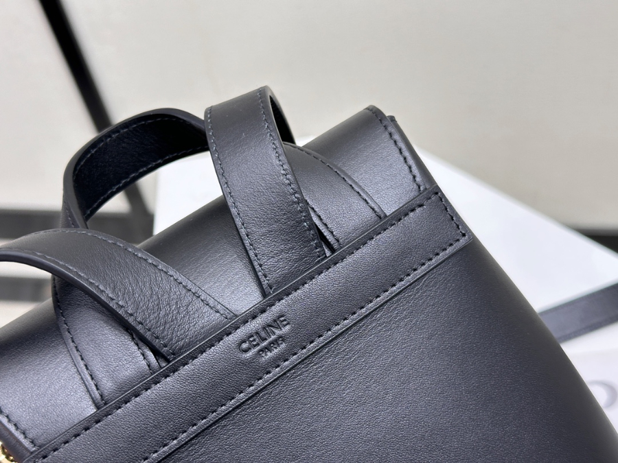 셀린느 보니 스무스 백팩 251813cm 118703 블랙09.jpg