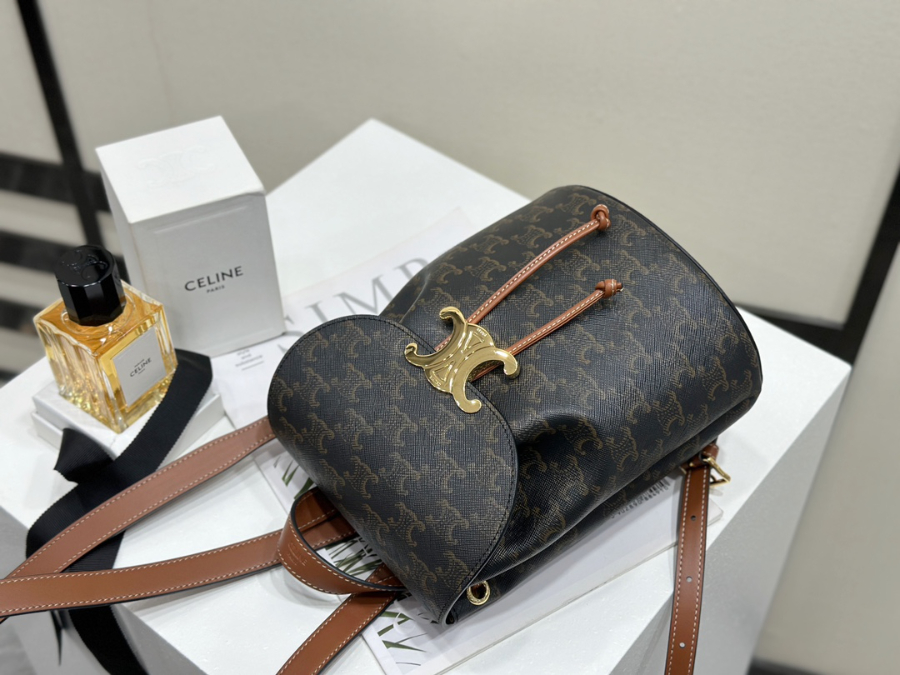 셀린느 보니 스무스 백팩 251813cm 118703 올 오버 로고05.jpg