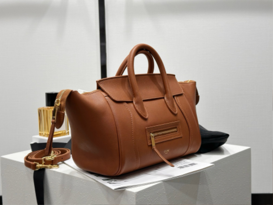 셀린느 스몰 뉴 러기지 서플 샤이니 램스킨 124213 38.511.516.5cm 브라운06.jpg