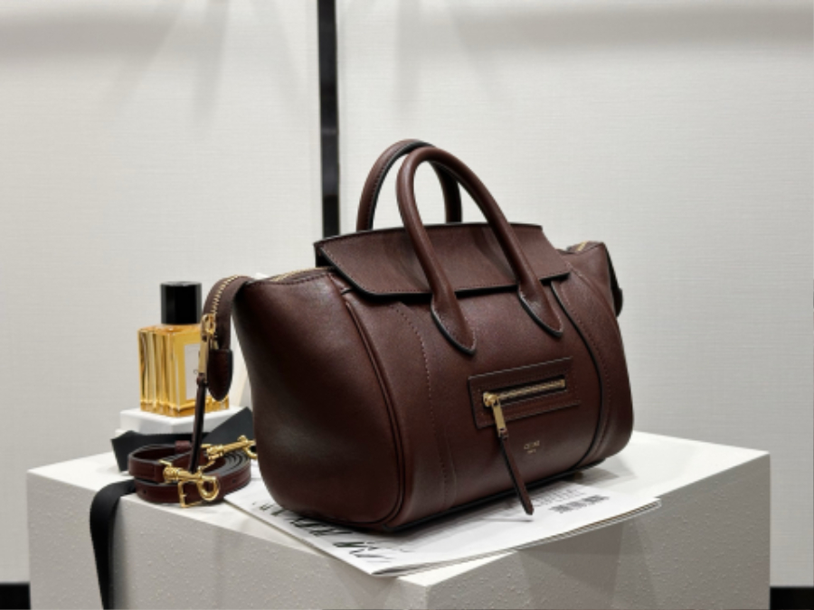 셀린느 스몰 뉴 러기지 서플 샤이니 램스킨 124213 38.511.516.5cm 초콜릿04.jpg