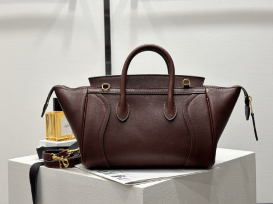 셀린느 스몰 뉴 러기지 서플 샤이니 램스킨 124213 38.511.516.5cm 초콜릿05.jpg