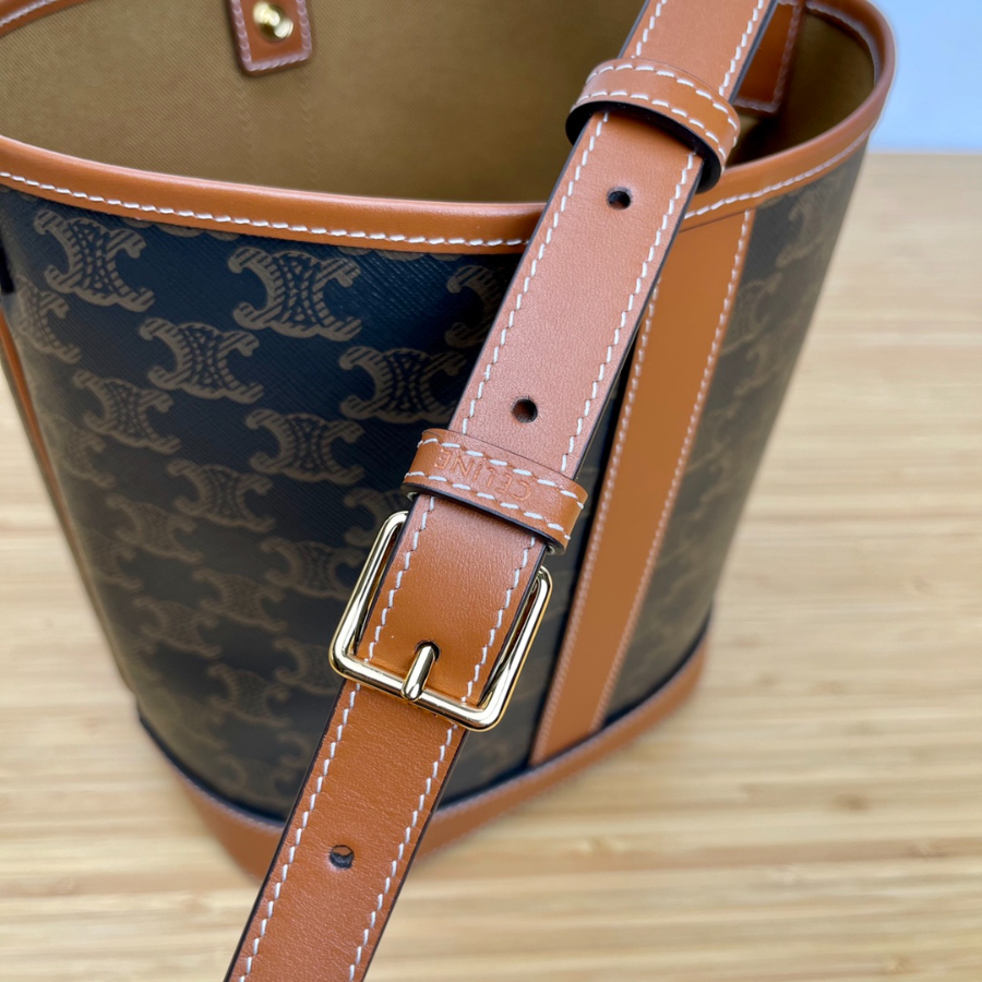 셀린느 스몰 버킷 트리옹프 캔버스 191442 302213cm07.jpg