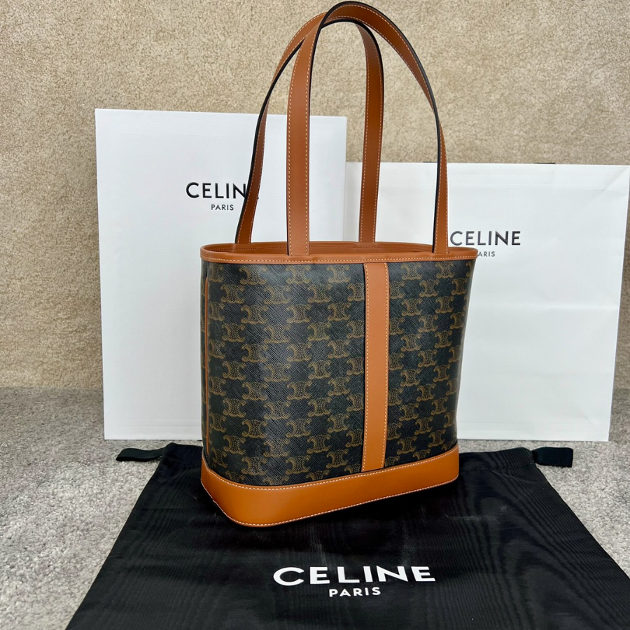 셀린느 스몰 버킷 트리옹프 캔버스 블랙 26.52312cm 11508204.jpg