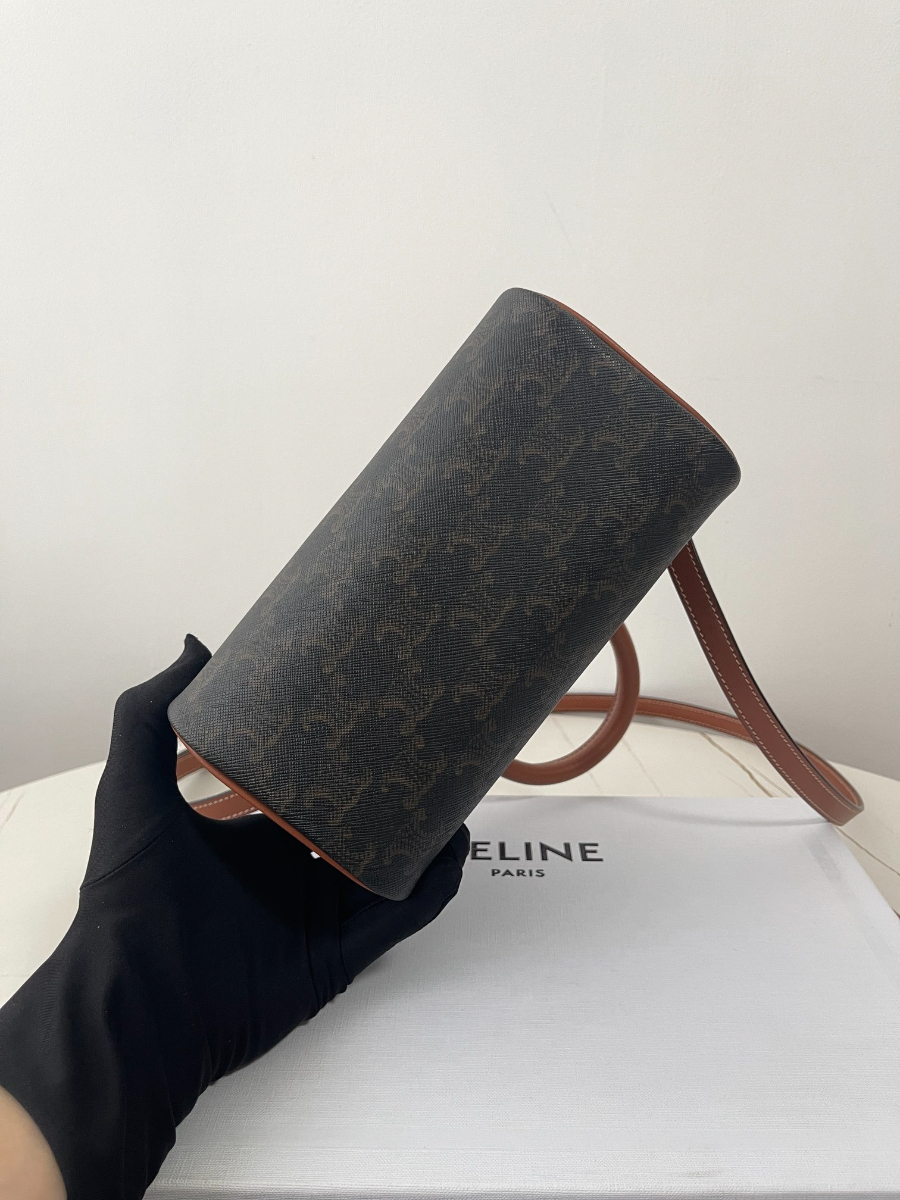 셀린느 스몰 보스턴 트리옹프 캔버스 113772 19.5147cm4.jpg