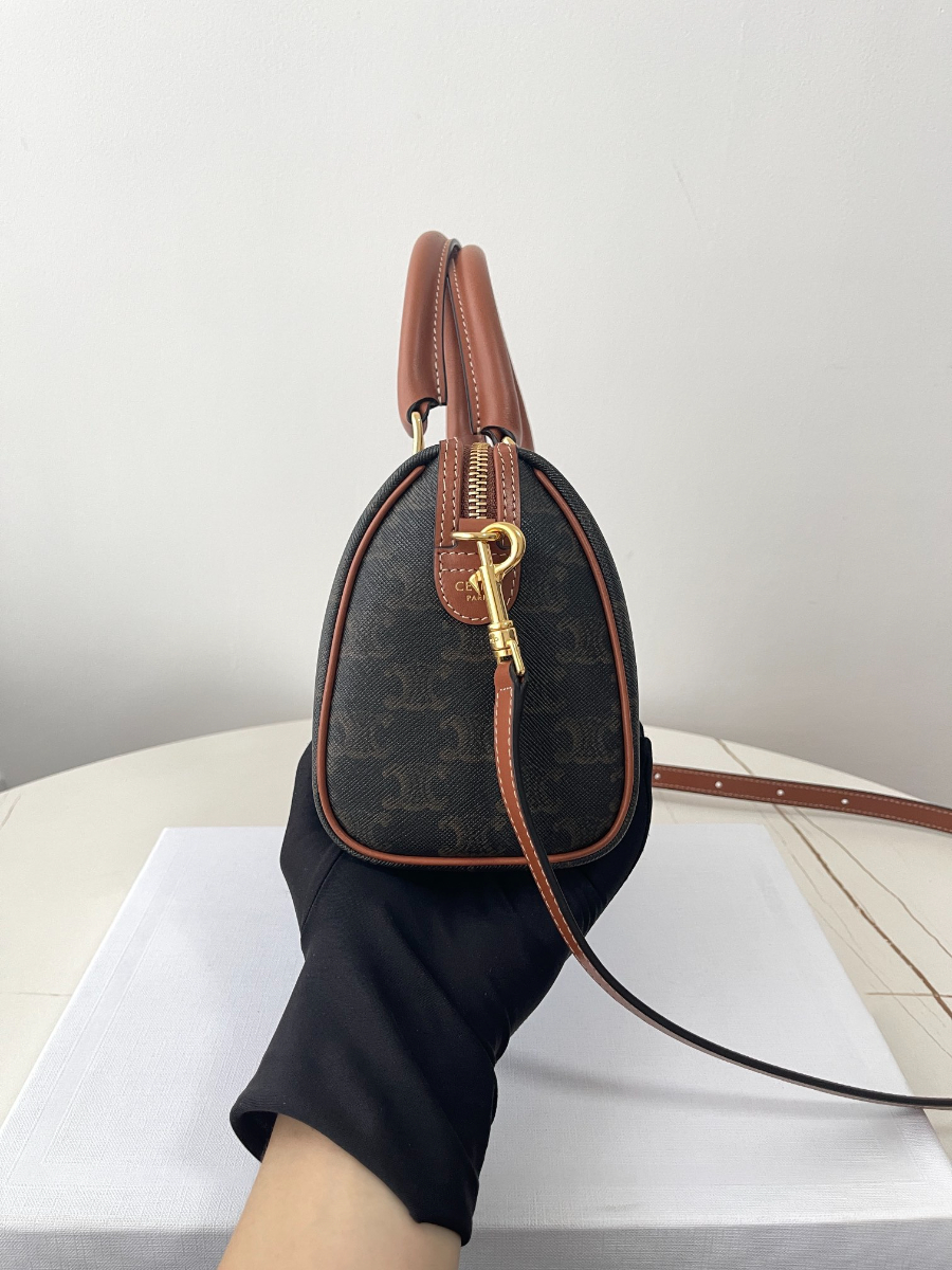 셀린느 스몰 보스턴 트리옹프 캔버스 113772 19.5147cm5.jpg