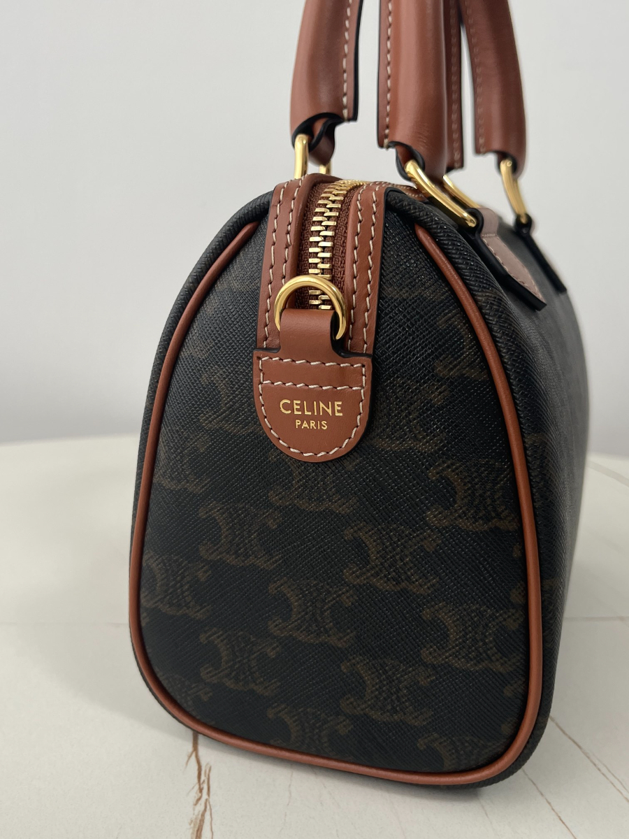 셀린느 스몰 보스턴 트리옹프 캔버스 113772 19.5147cm6.jpg