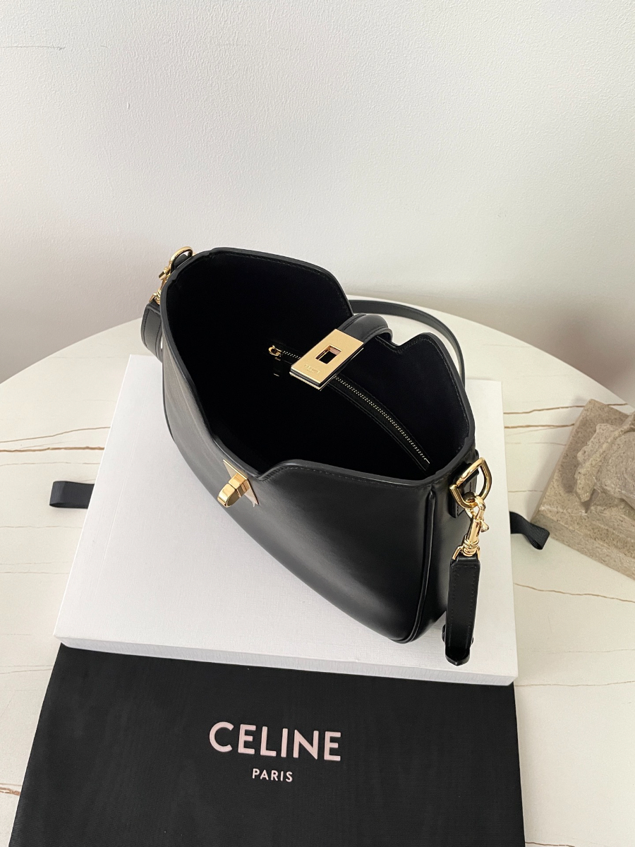 셀린느 스몰 소프트 16 까미유 백 블랙 24.521.55cm08.jpg