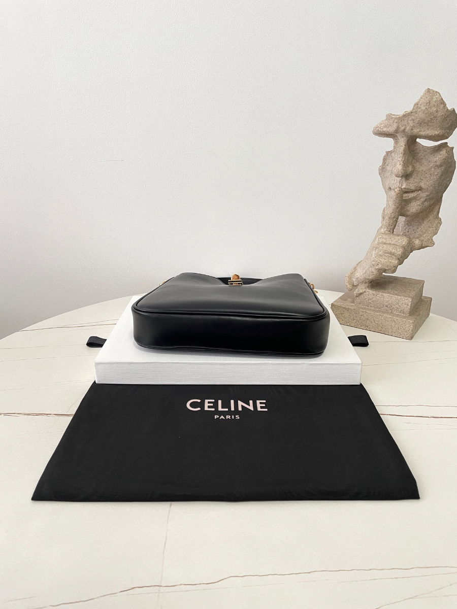 셀린느 스몰 소프트 16 까미유 백 블랙 24.521.55cm06.jpg