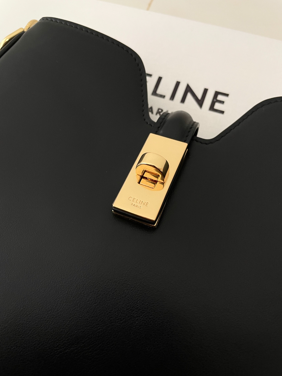 셀린느 스몰 소프트 16 까미유 백 블랙 24.521.55cm09.jpg