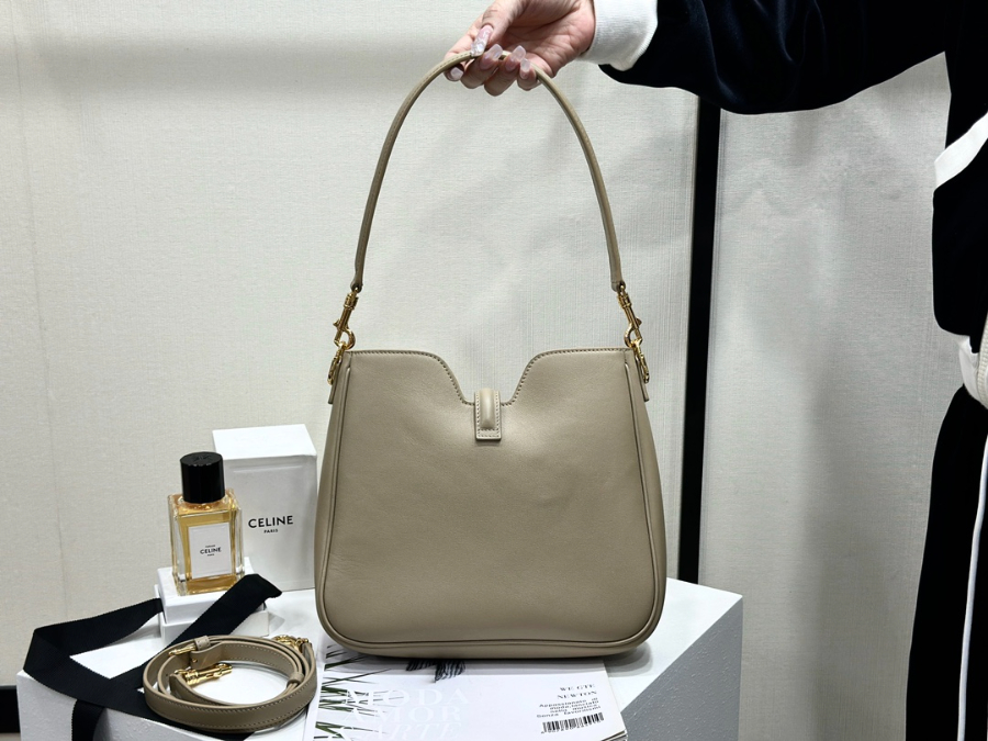 셀린느 스몰 스프트 16 까미유 백 24.521.55cm 120693 다크 베이지03.jpg