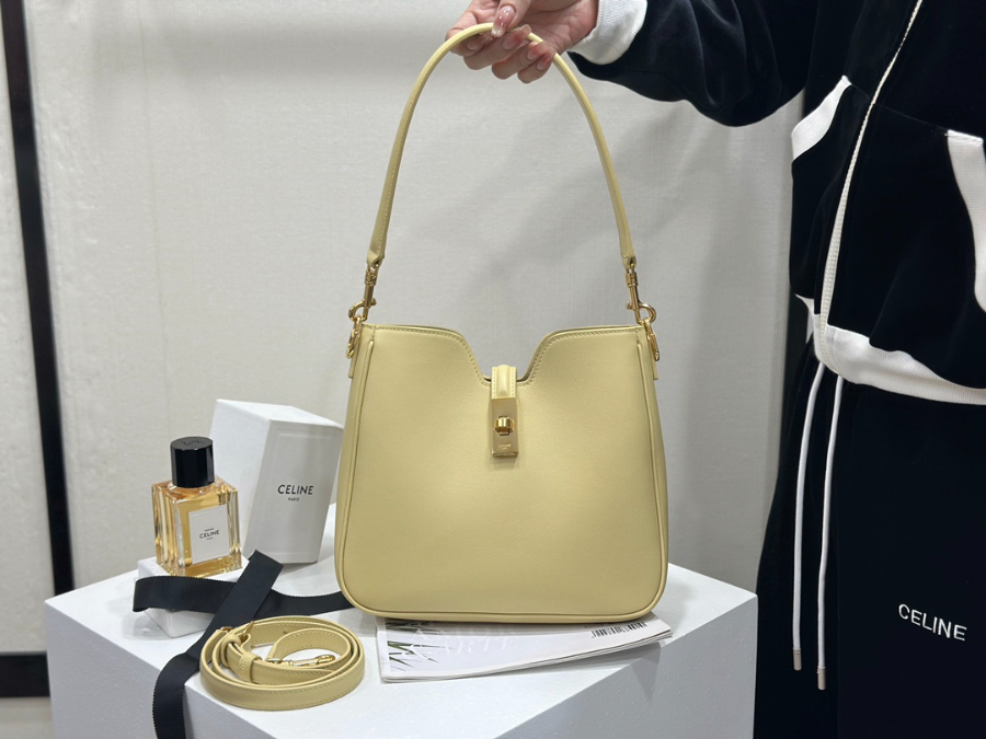 셀린느 스몰 스프트 16 까미유 백 24.521.55cm 120693 라이트 옐로우02.jpg