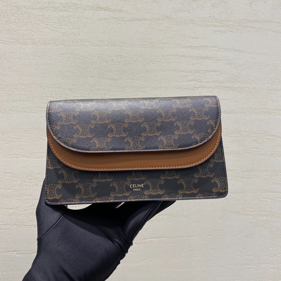 셀린느 스트랩 지갑 트리옹프 캔버스 2011.5cm 10D85204 (1).jpg