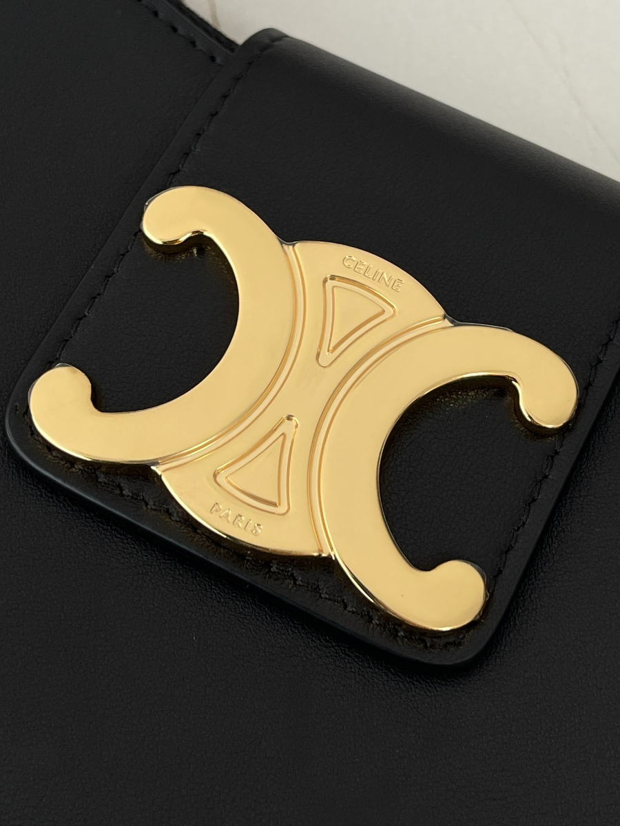 셀린느 아바 트리옹프 백 블랙 2313.56cm 11449308.jpg