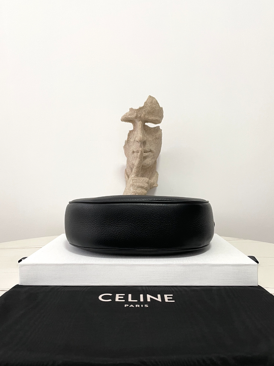 셀린느 엘로이즈 숄더백 117253 24217cm 블랙05.jpg