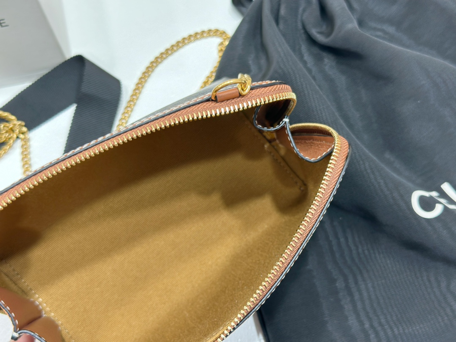 셀린느 체인 클러치 트리옹프 캔버스 램스킨 10E382 16118cm07.jpg