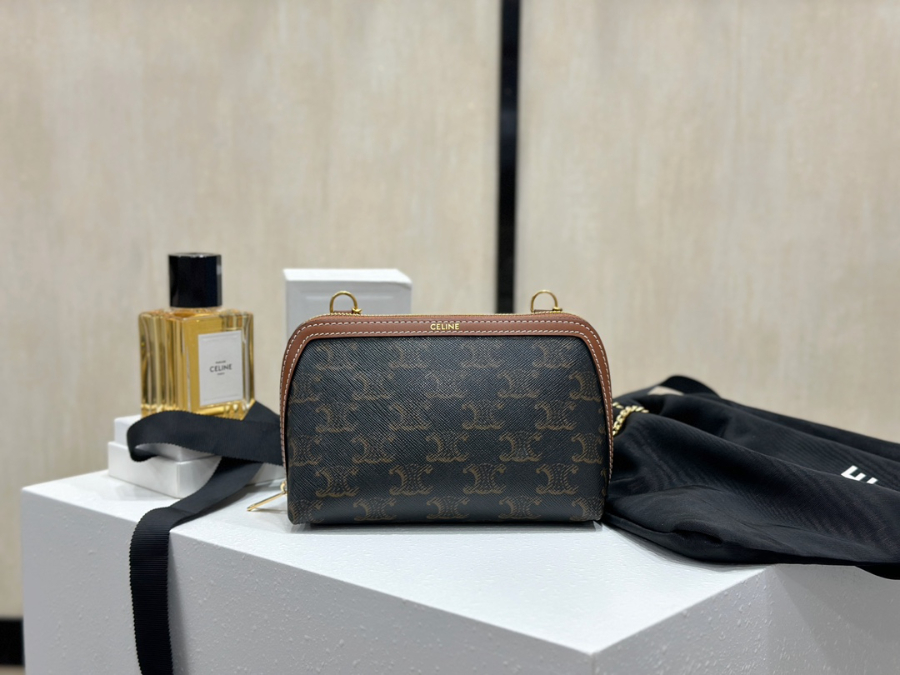 셀린느 체인 클러치 트리옹프 캔버스 램스킨 10E382 16118cm02.jpg