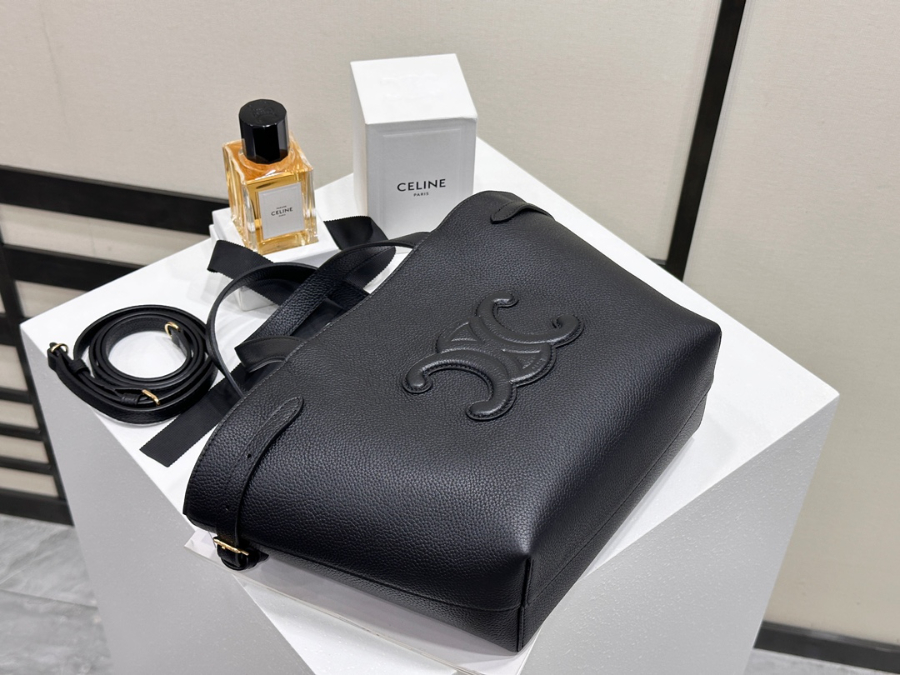 셀린느 퀴르 트리옹프 아나이스 카바스 212010cm 116853 블랙04.jpg