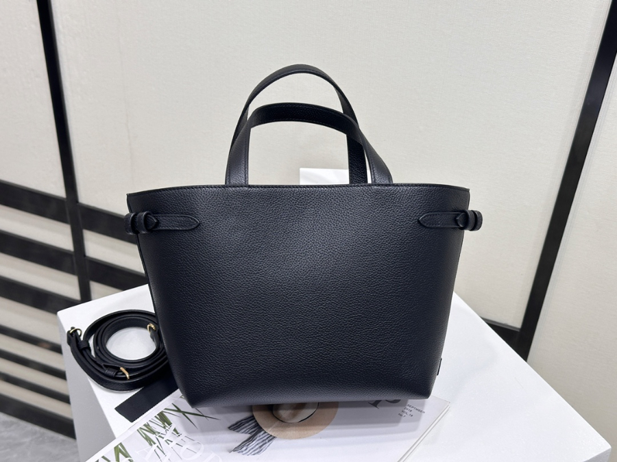 셀린느 퀴르 트리옹프 아나이스 카바스 212010cm 116853 블랙03.jpg