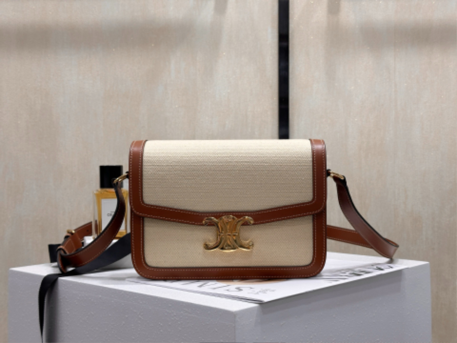 셀린느 클래식 트리옹프 백 텍스타일 카프스킨 22.516.57.5cm 내추럴 탠 19124202.jpg