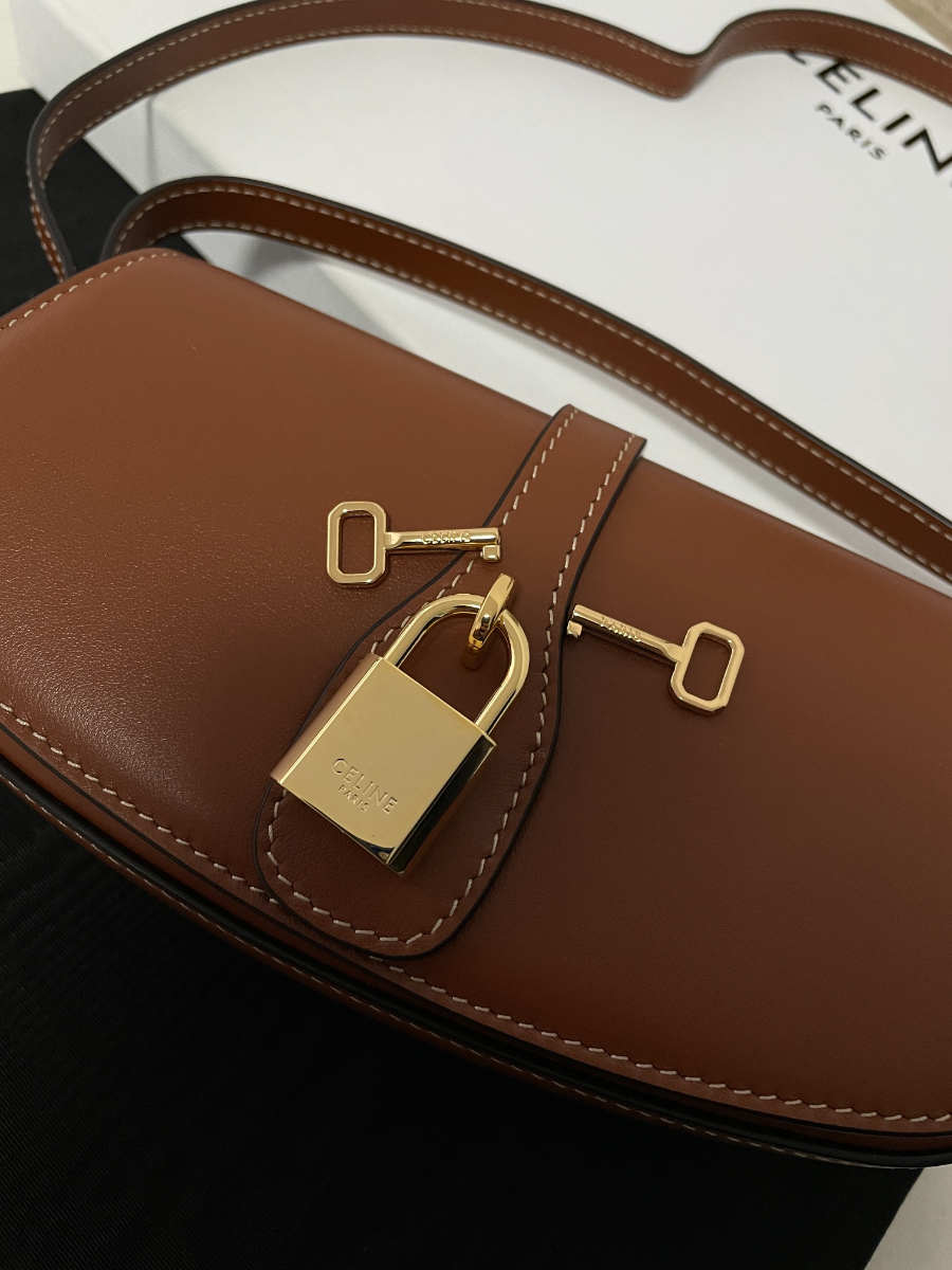 셀린느 타부 클러치 숄더백 1885cm 10I593 브라운09.jpg