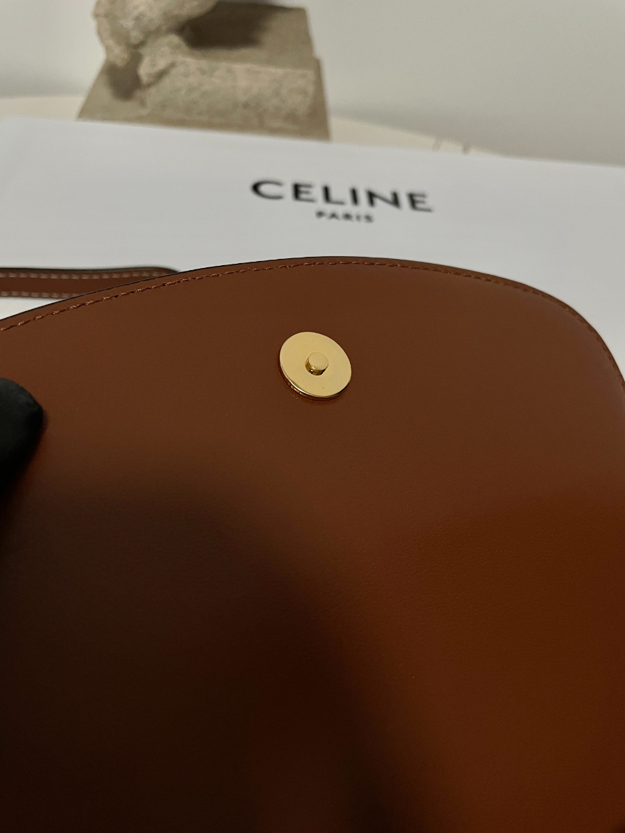 셀린느 타부 클러치 숄더백 1885cm 10I593 브라운10.jpg