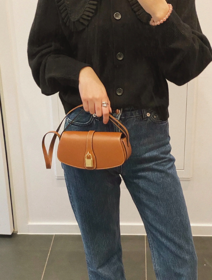 셀린느 타부 클러치 숄더백 1885cm 10I593 브라운01.jpg