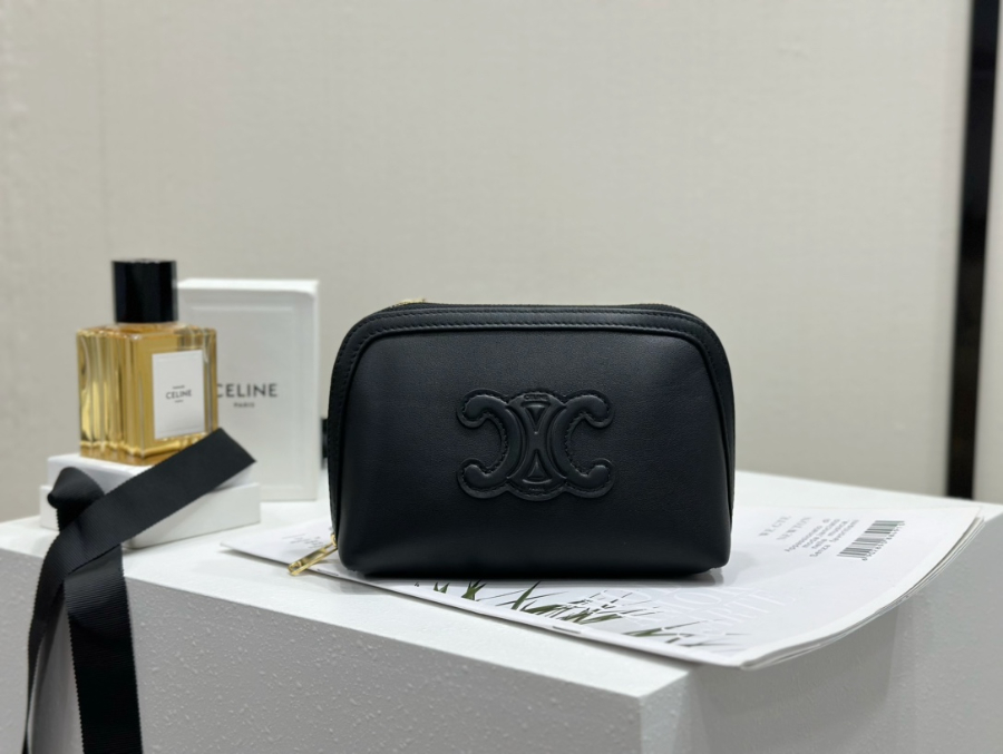 셀린느 트리오페 클러치 체인백 10E382 16118cm 블랙02.jpg