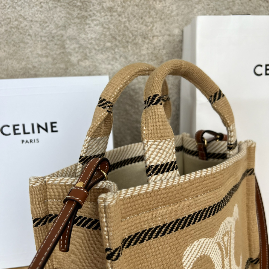 셀린느 트리옹프 스몰 카바스백 베이지 2518.513cm6.jpg